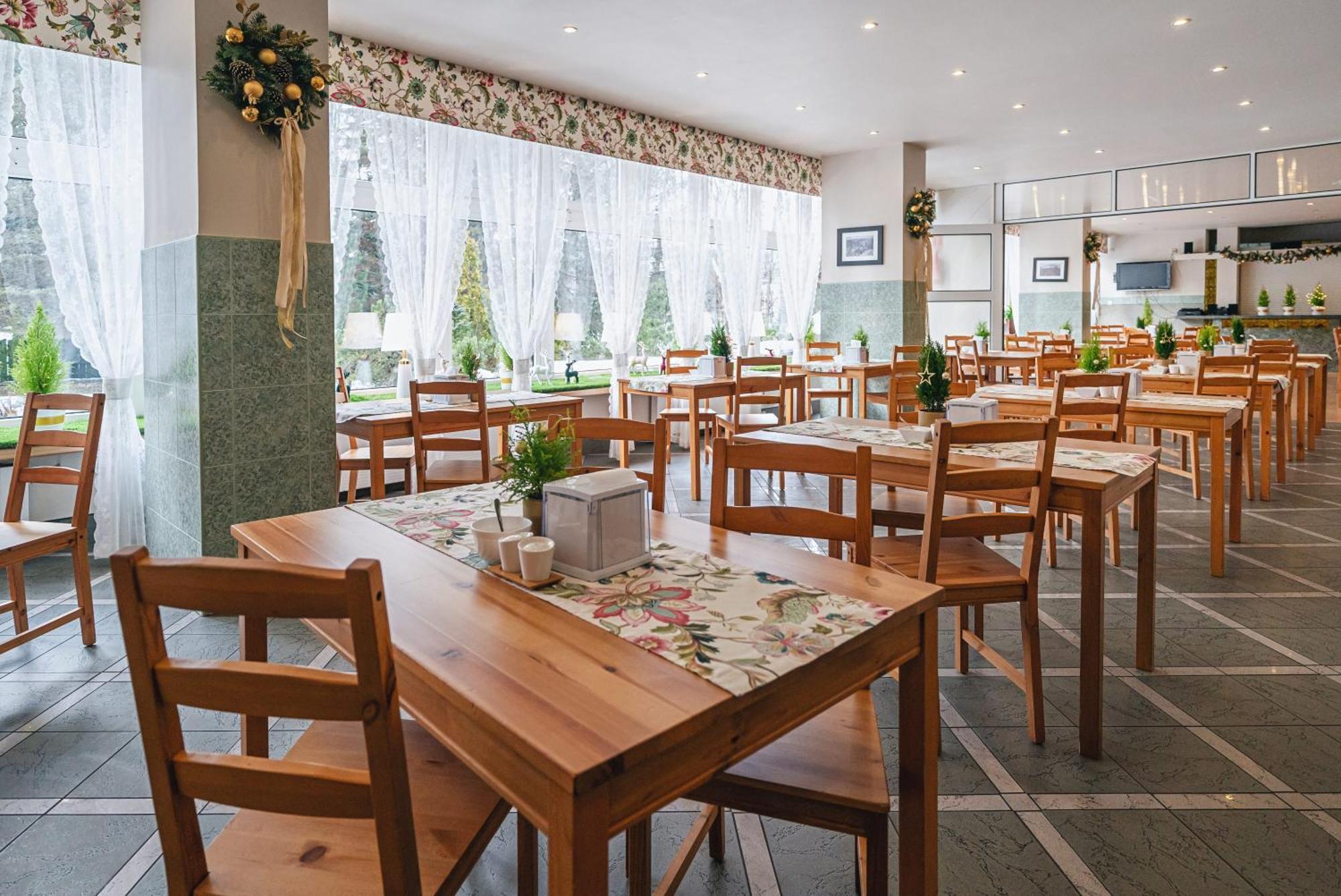 Ow Jaskolka Hotel Zakopane Bagian luar foto