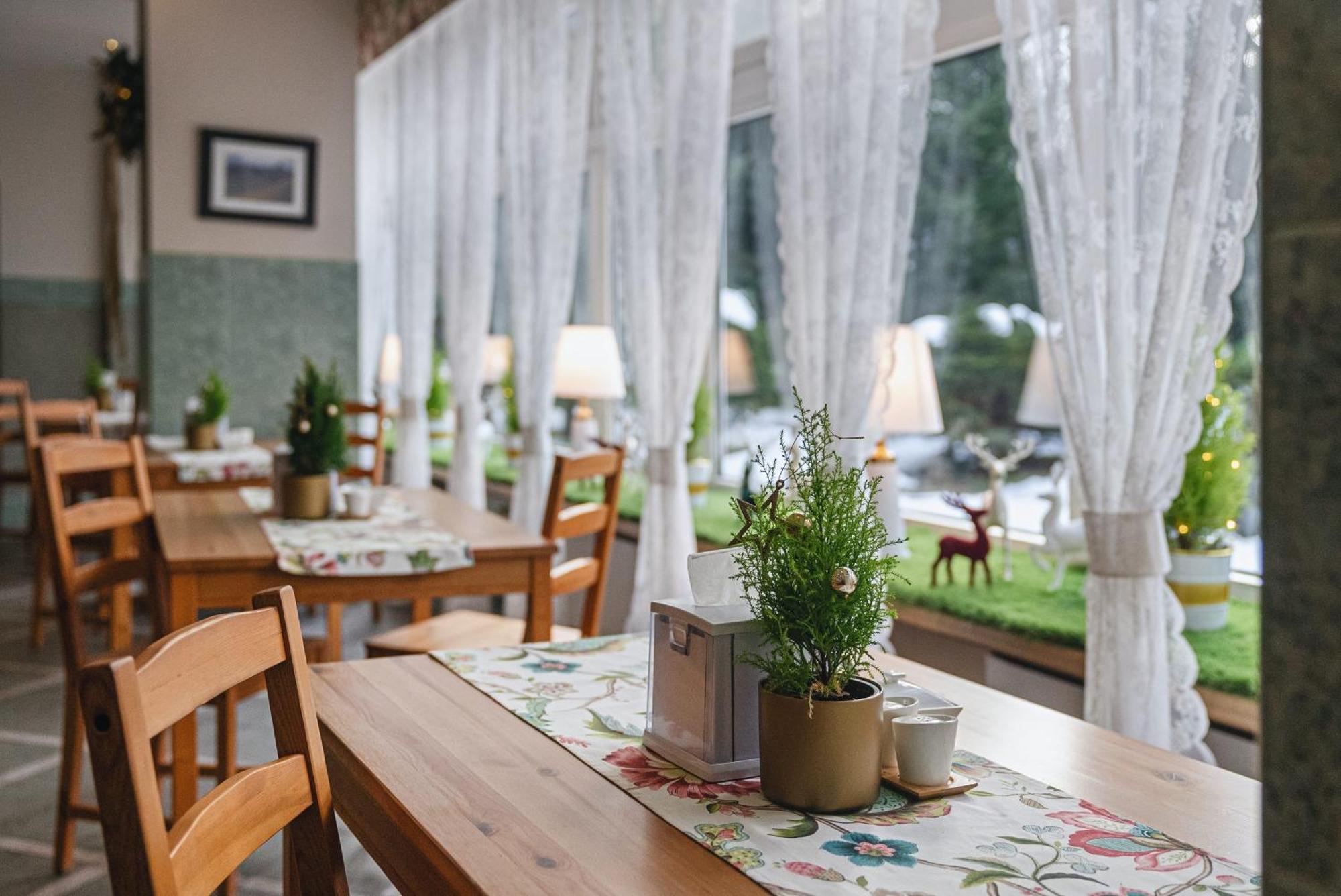 Ow Jaskolka Hotel Zakopane Bagian luar foto