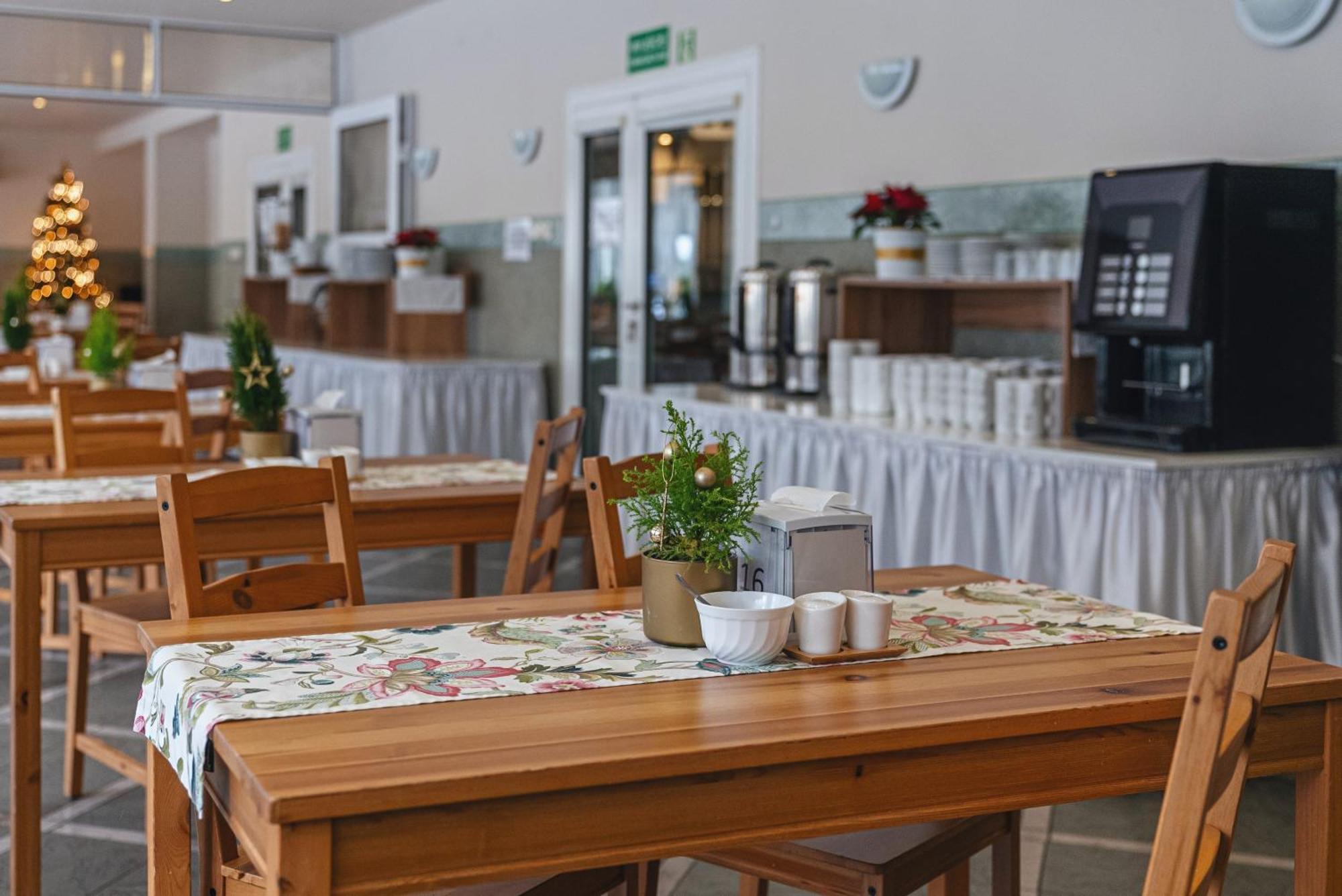 Ow Jaskolka Hotel Zakopane Bagian luar foto