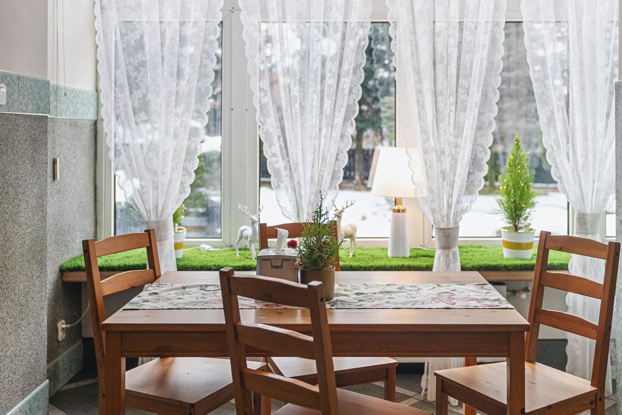 Ow Jaskolka Hotel Zakopane Bagian luar foto