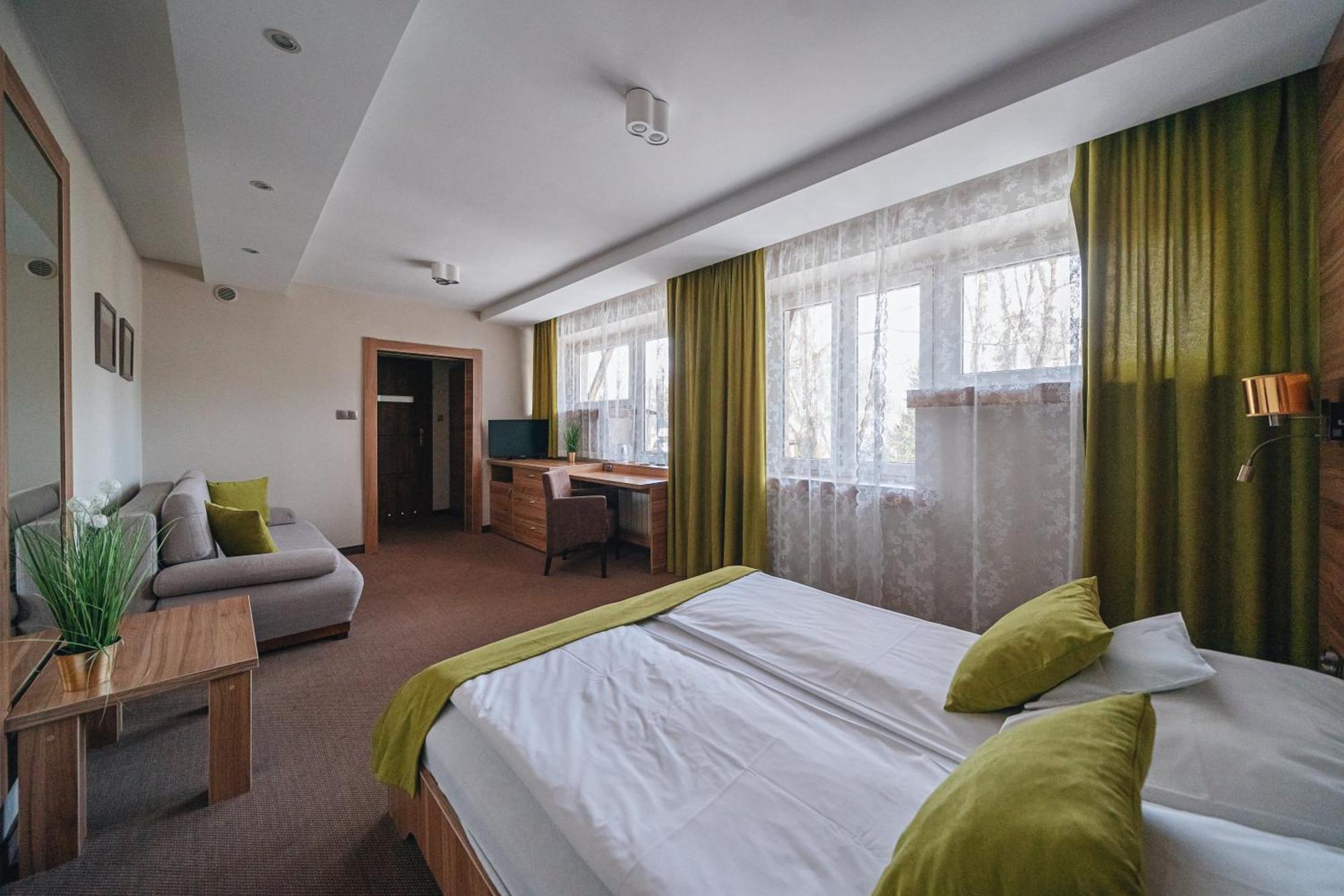 Ow Jaskolka Hotel Zakopane Bagian luar foto