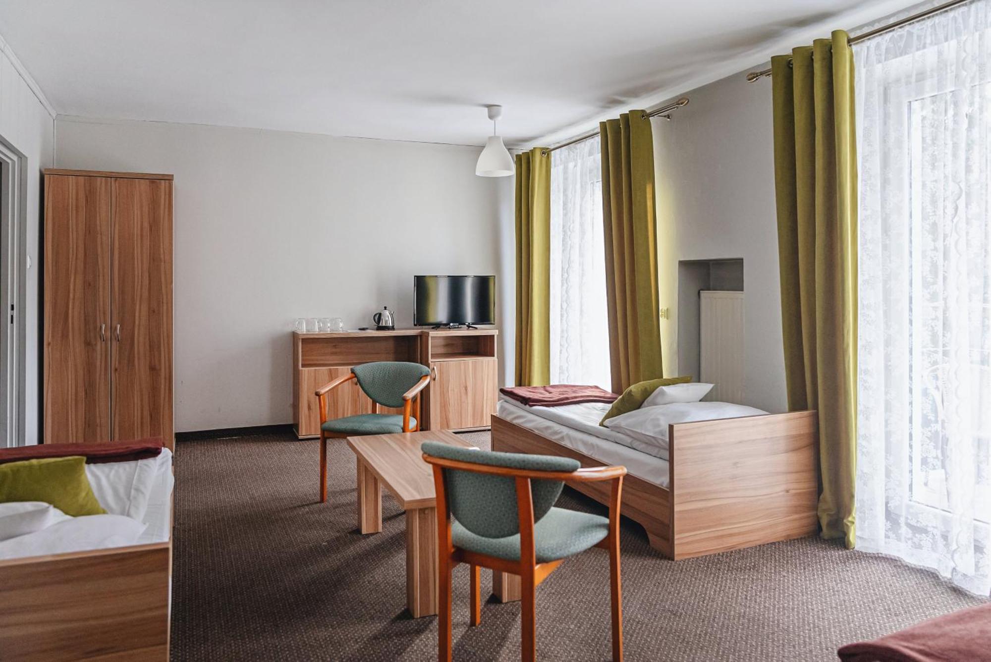 Ow Jaskolka Hotel Zakopane Bagian luar foto