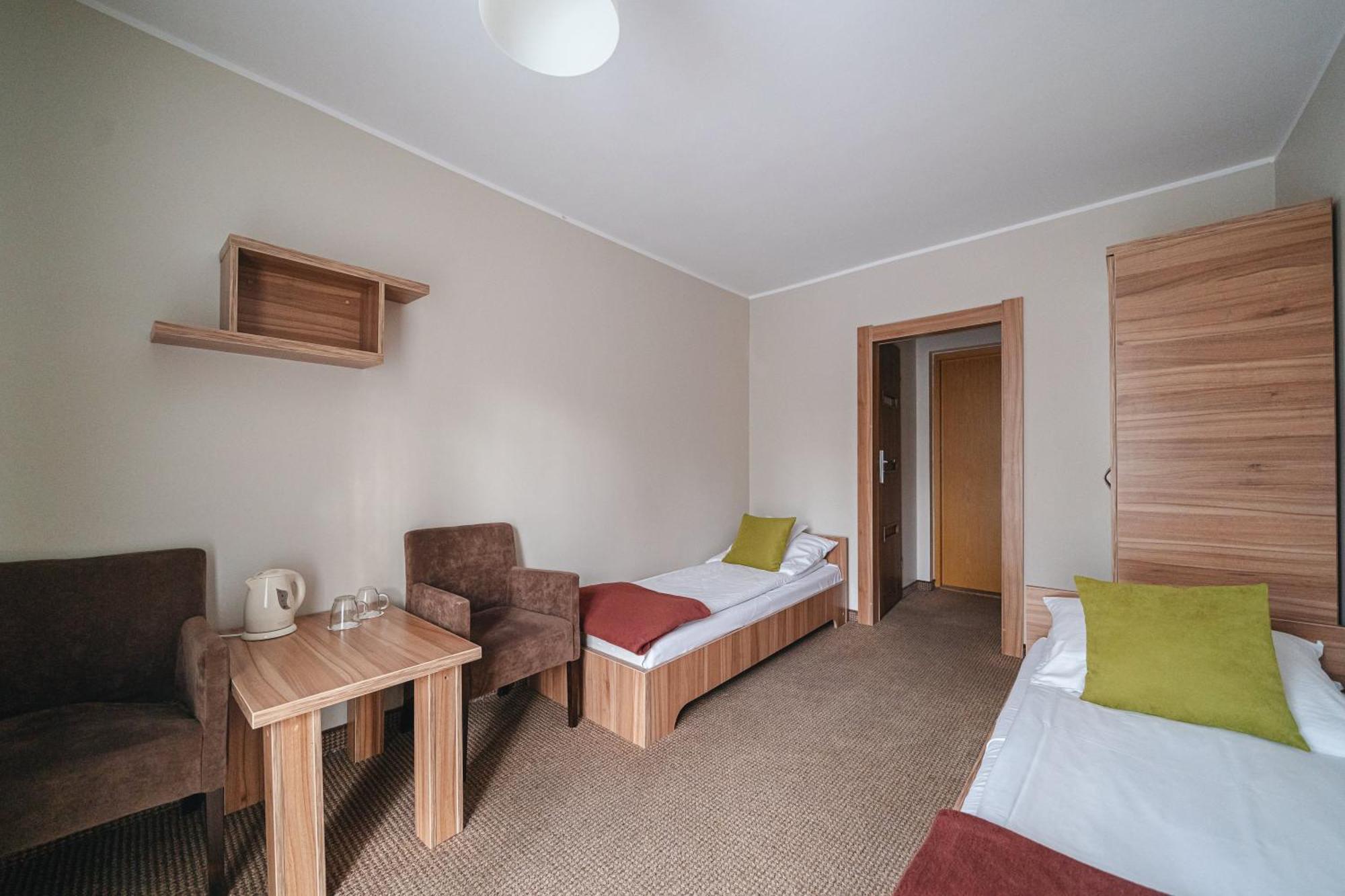 Ow Jaskolka Hotel Zakopane Bagian luar foto